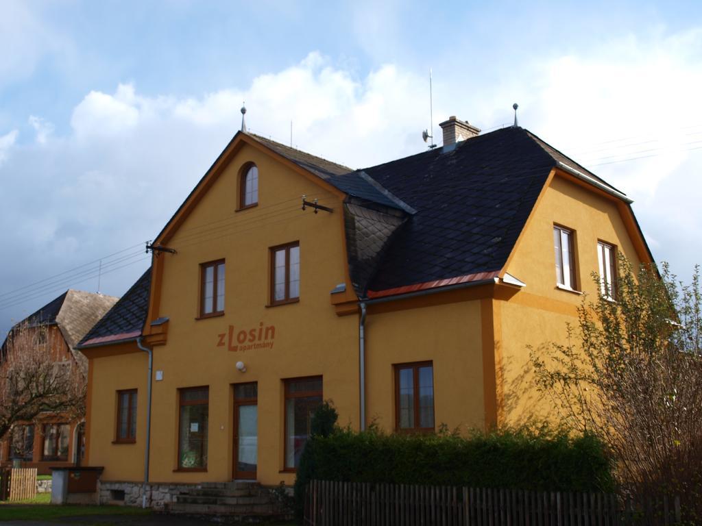 Apartmany Zlosin Велке Лосины Экстерьер фото