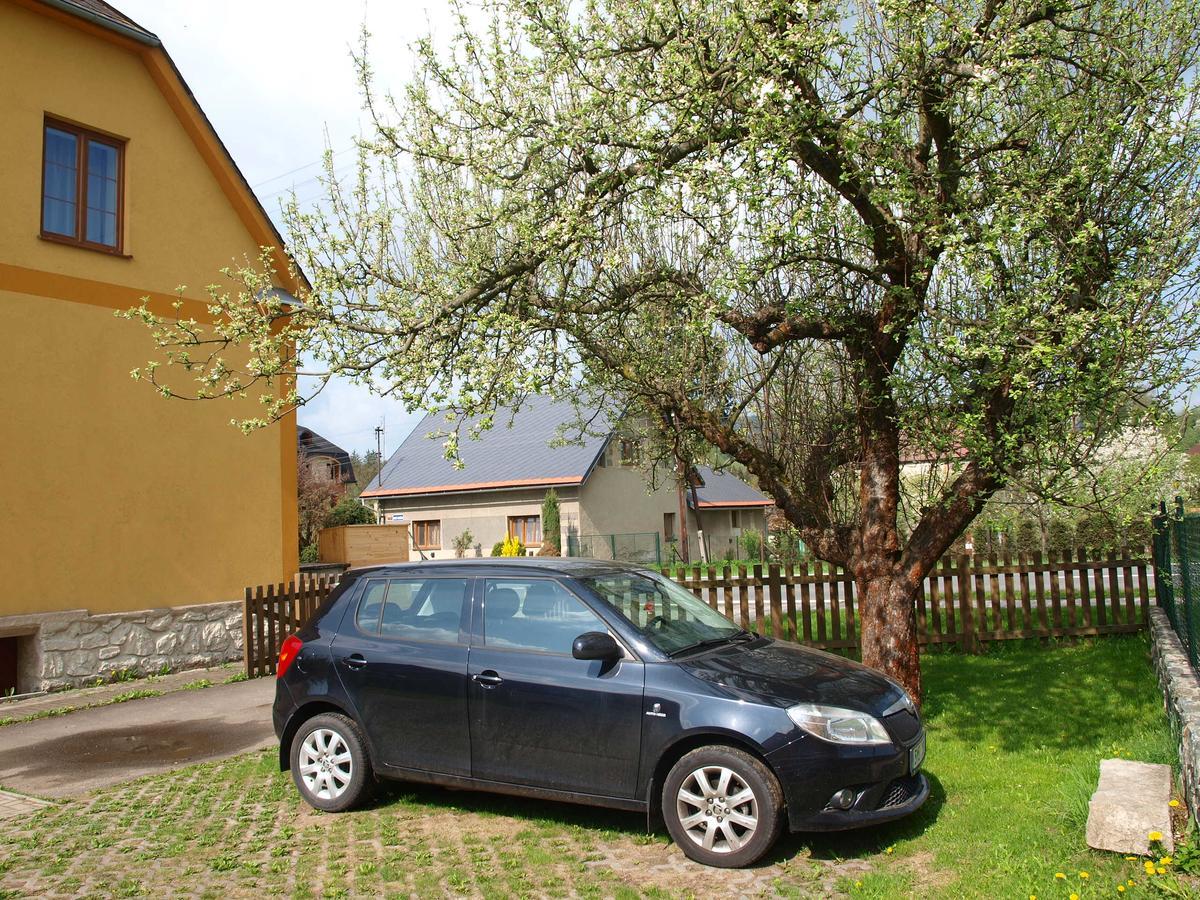 Apartmany Zlosin Велке Лосины Экстерьер фото