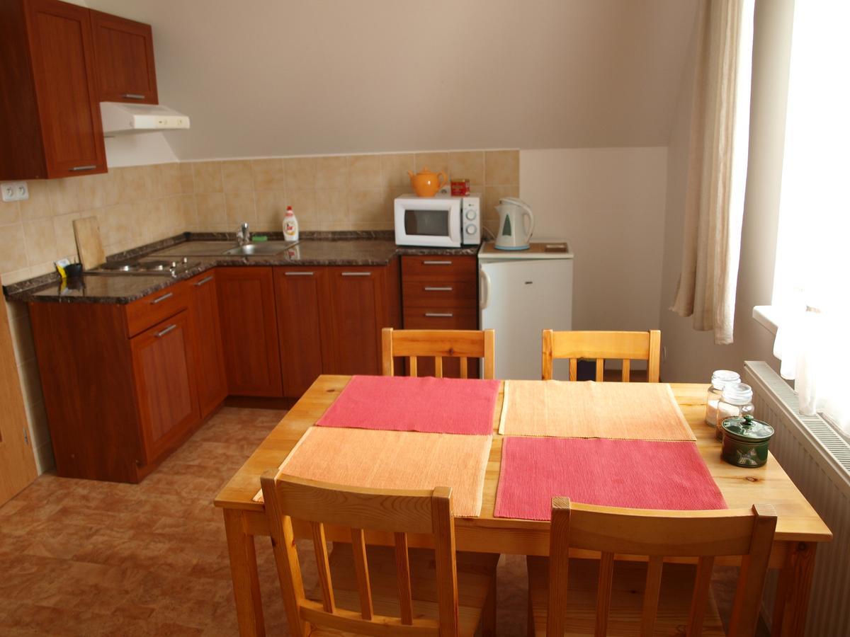 Apartmany Zlosin Велке Лосины Экстерьер фото